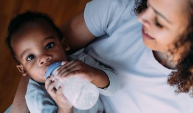 Dünya Sağlık Örgütü sosyal medya ünlülerinin bebek maması reklamı yapmasını önlemek istiyor