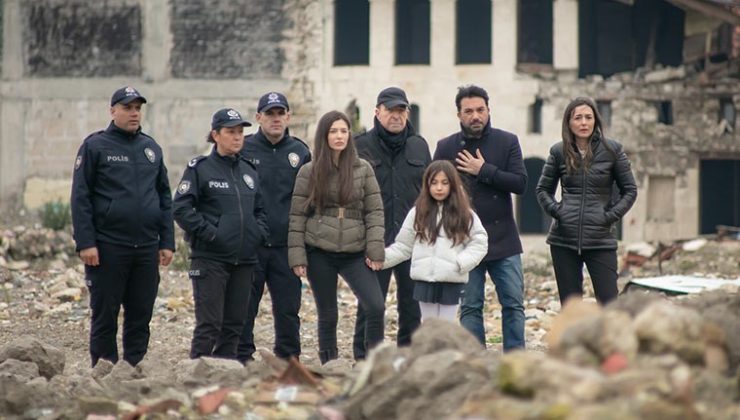 Arka Sokaklar oyuncuları deprem bölgesinde: ‘Hatay hepimizin şahsi meselesi olsun’