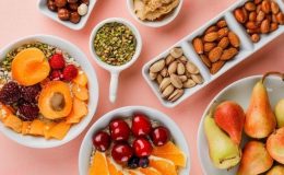 Gece atıştırmaktan korkmayın! İşte yatmadan önce tüketebileceğiniz gıdalar…