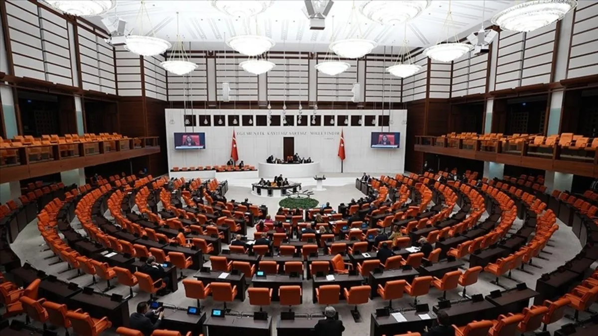 Meclis’e geliyor: Ruhsatsız silah taşıma ve çakar kullanımında cezalar artırılacak