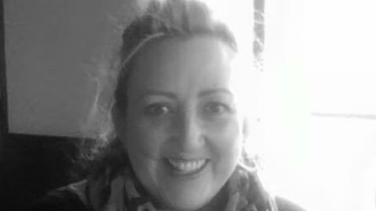 İngiltere’de 18 yaşındaki oğlu tarafından korkunç şekilde öldürüldü