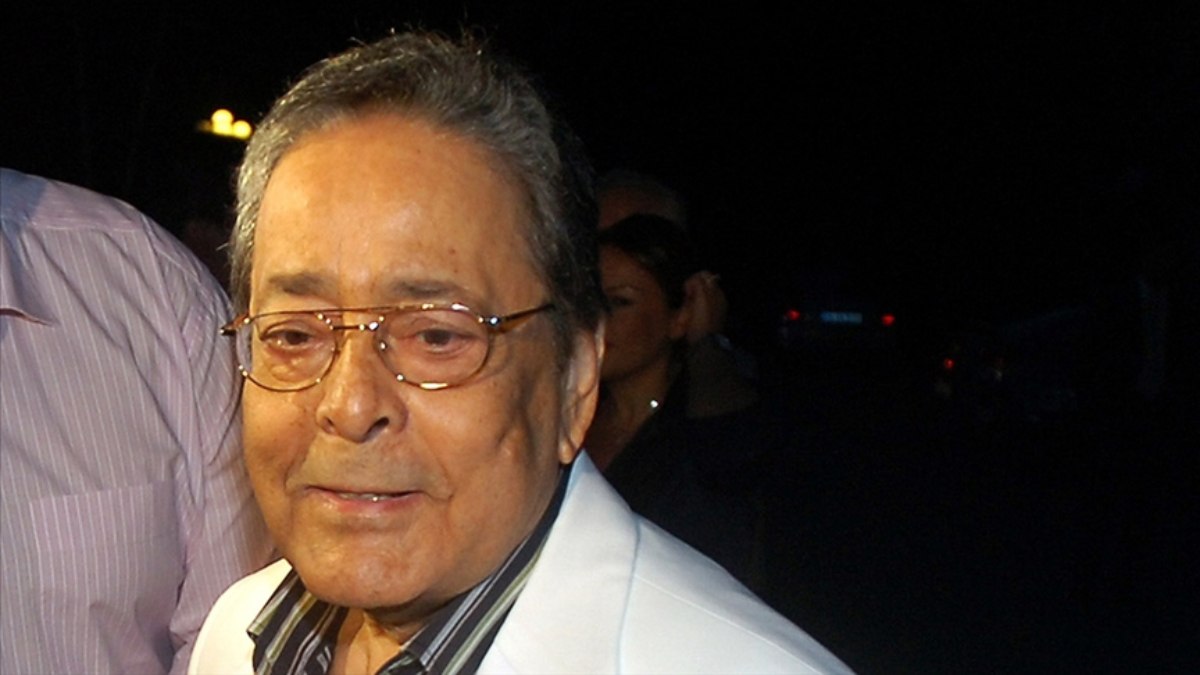 Hüsnü Kuruntu karakteriyle hafızalara kazınan usta oyuncu: Gazanfer Özcan