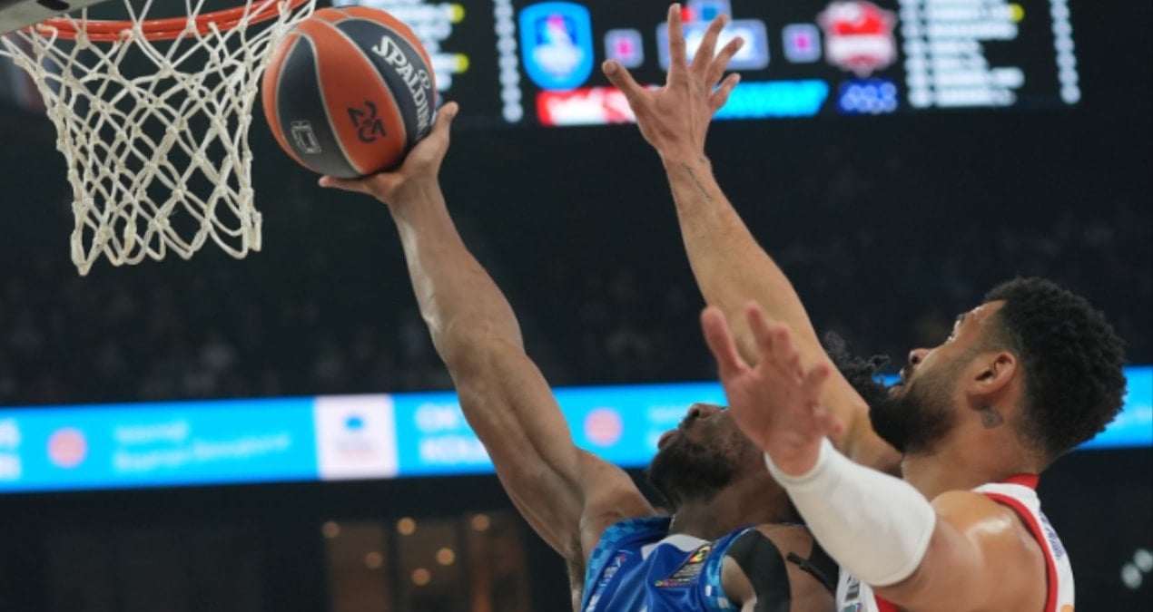 Anadolu Efes 5. viteste